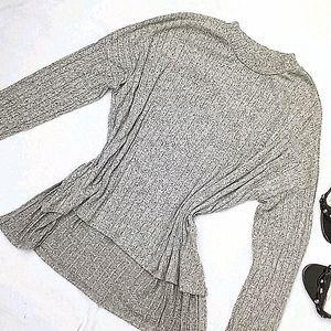 Heart & Hips Hi/Low Sweater